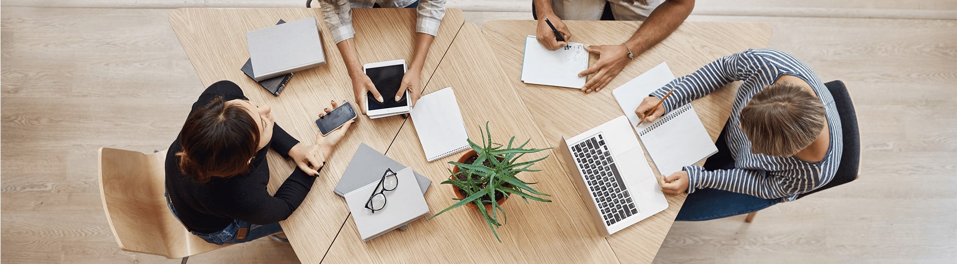 تواصل معنا لطرح أسئلتك واستفساراتك | ديما تعليم